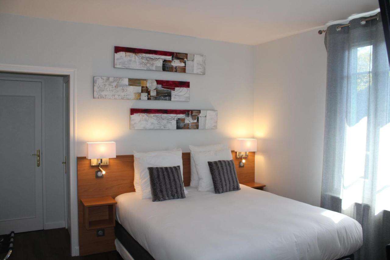 De Paris 3*