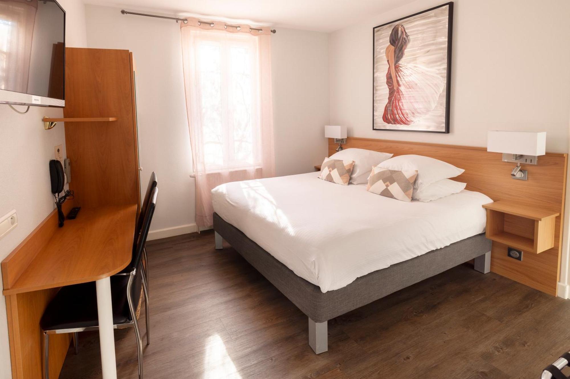 De Paris Hotel